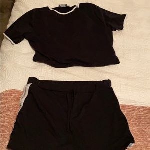 Pretty little thing cropped outfit